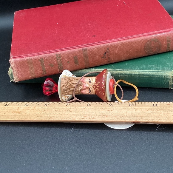 Vtg Hand Carved from Spool Father Christmas Santa Christmas Decoration - Picture 9 of 9